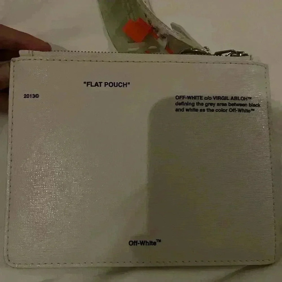 Off white Flat Pouch  - Picture 5 of 5
